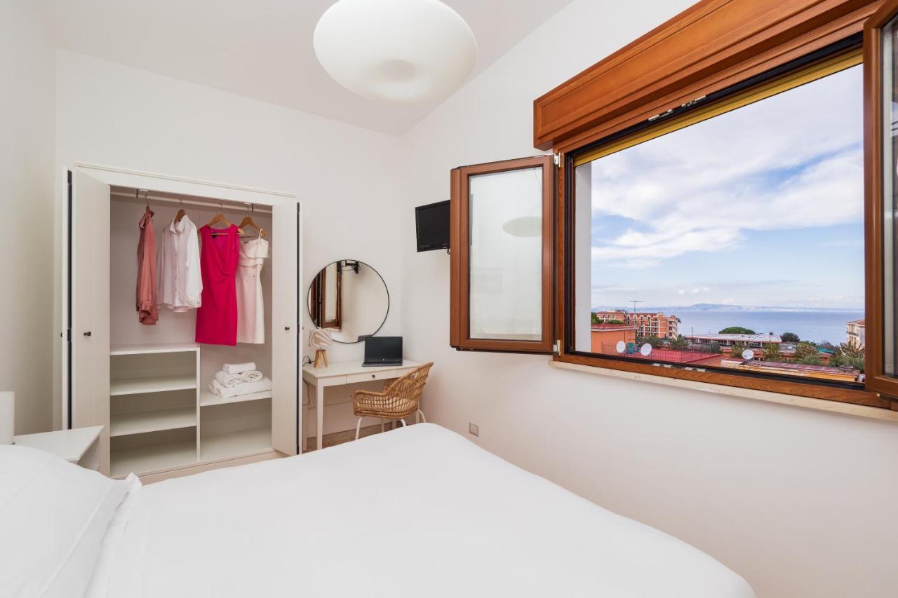 Rossella Holiday Home Sorrento Dış mekan fotoğraf