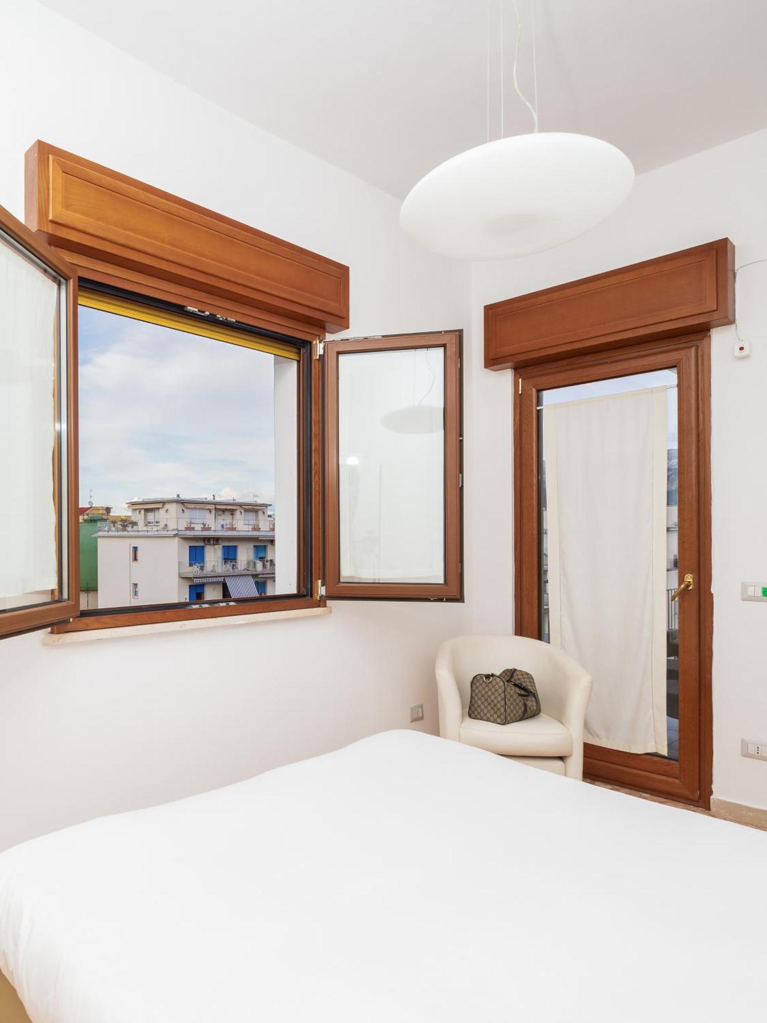 Rossella Holiday Home Sorrento Dış mekan fotoğraf